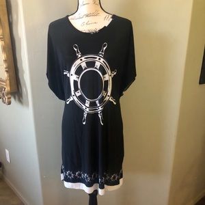 Boat wheel dress/swim cover. Size large